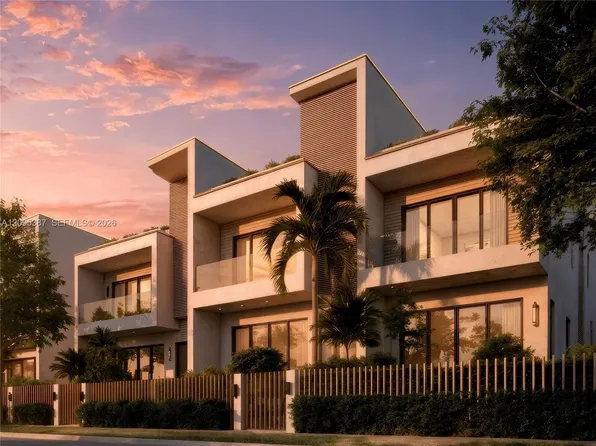 2840 NE 32nd St, Fort Lauderdale, FL 33306