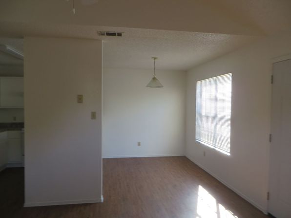 2217 Katy Ln APT B