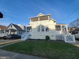 15-17 Poplar Ave, Pitman, NJ 08071