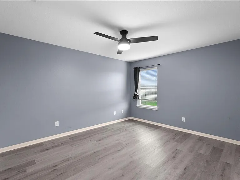 5727 Treasure Cove Rd — Photo 12
