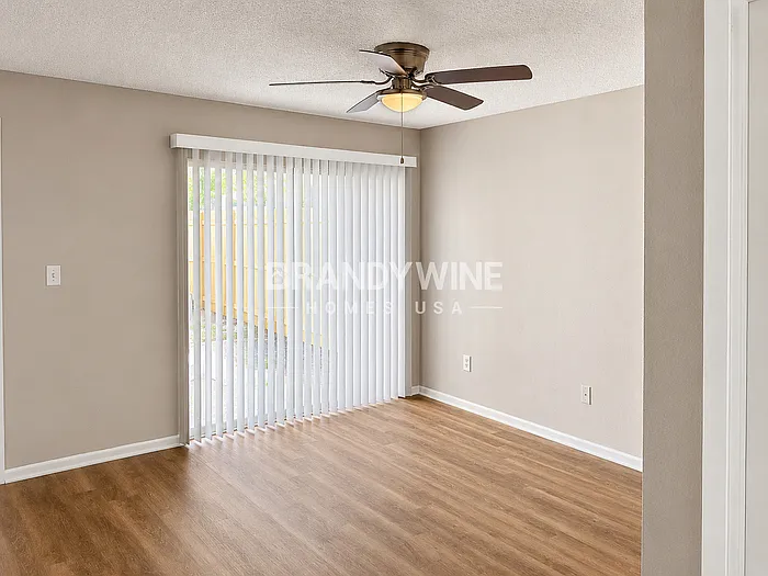 13332 Laraway Dr — Photo 5