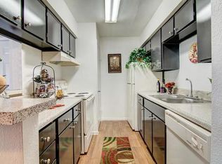 3401 Ocee St APT 304, Houston, TX 77063