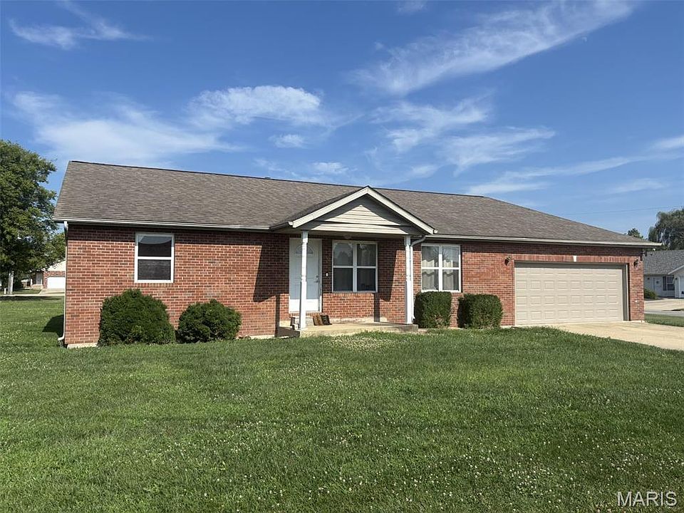 1st image of 10 Clover Ct