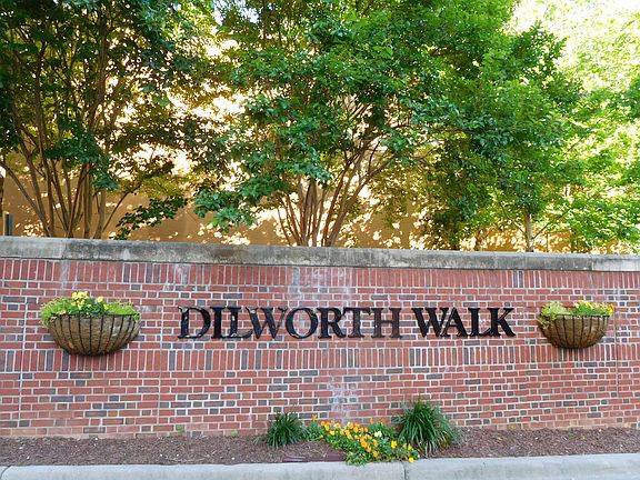 Dilworth Walk Sign