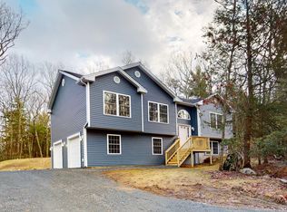 183 Birch Dr, Shohola, PA 18458