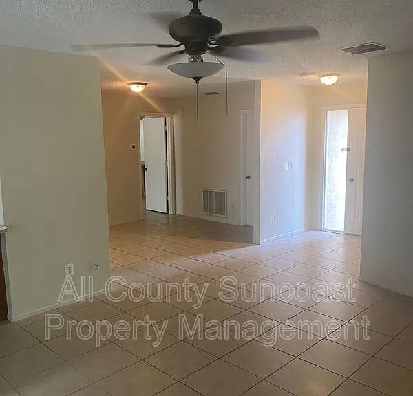 2636 Orangewood Ct — Photo 15