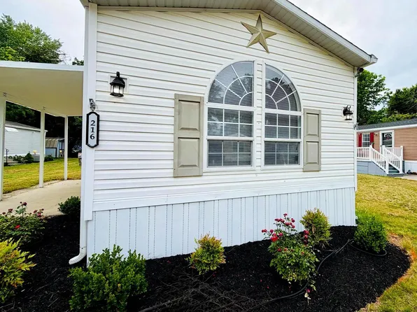 216 Sand Castle Blvd, Fruitland, MD 21826