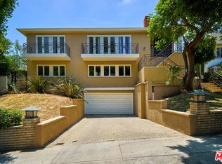 9320 Duxbury Rd, Los Angeles, CA 90034