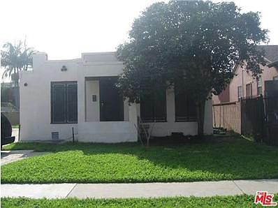 1st image of 1102 W 88th St