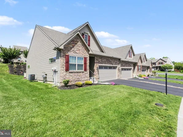 4322 Ashdon Dr, Harrisburg, PA 17112