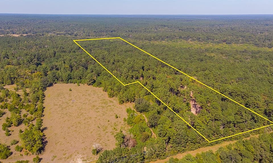 Gorgeous 50 acre tract located just north of historic downtown Montgomery.