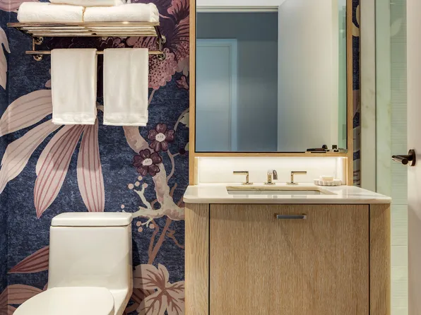 249 East 62nd Street image 11 of 24