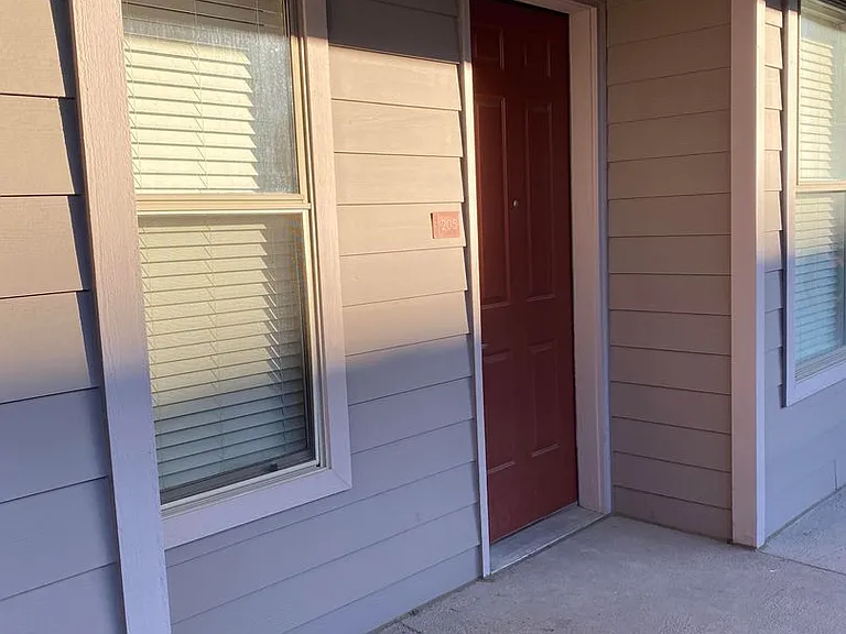 510 City House Ct #205 — Photo 8