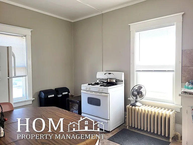 517 S Broad St — Photo 8