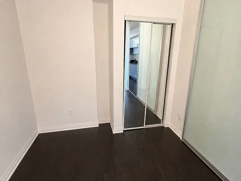 8 Mercer St #1504 — Photo 6
