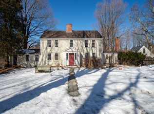 101 Townsend St, Pepperell, MA 01463
