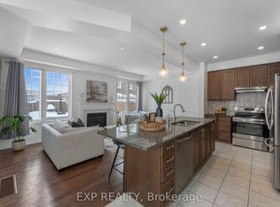 203 Grovehill Cres, Kitchener, ON N2R 0K9