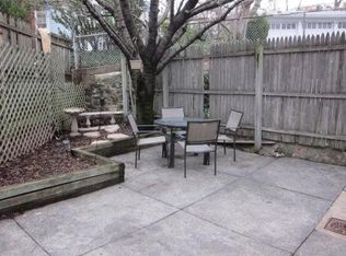 109 Osborn St, Philadelphia, PA