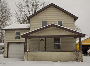 102 Walnut St, Dowagiac, MI 49047