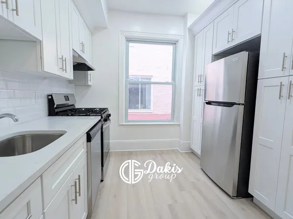 18-44a 21st Drive image 3 of 11