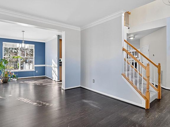 4th image of 2801 Klein Ct