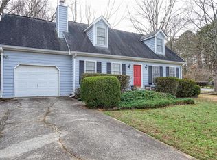 3898 Trenton Dr, Snellville, GA 30039