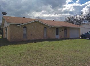 1900 Armstrong Dr, Plano, TX 75074