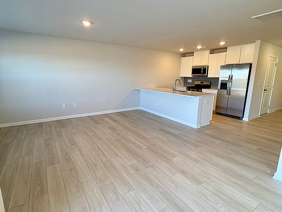 2nd image of 401 Mopar Ln