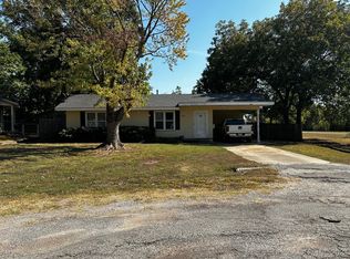 514 Hammers Rd, Ardmore, OK 73401