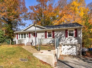 101 Oakland Ave, Rockaway, NJ