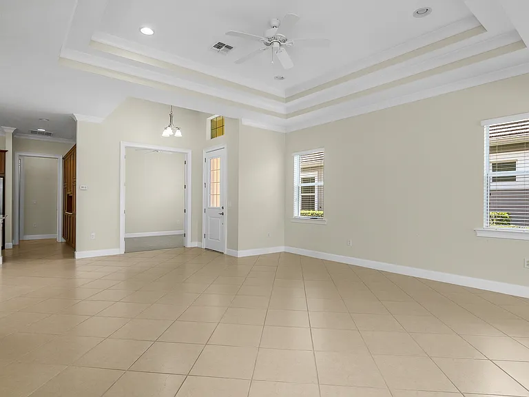 7162 Dominica Dr — Photo 5