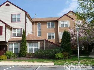 4032 Bayberry Ct, Monmouth Junction, NJ 08852