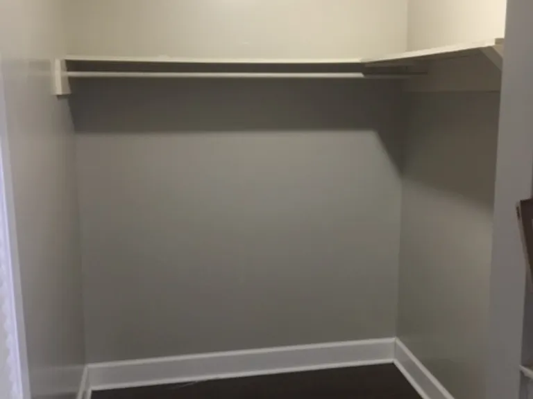 BR with Walk In Closet_12292020