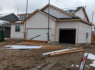 305 Cedar Dr, Gilbert, IA 50105