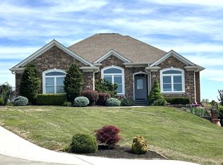 370 Leeper Overlook, Dandridge, TN 37725