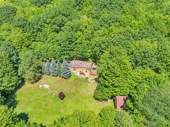 3rd image of 380 Bendzunas Rd