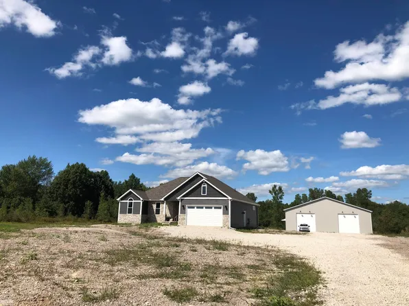 8900 Saint Clair Hwy, Casco, MI 48064