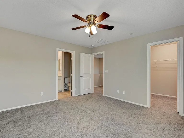 2806 Alenga St — Photo 23