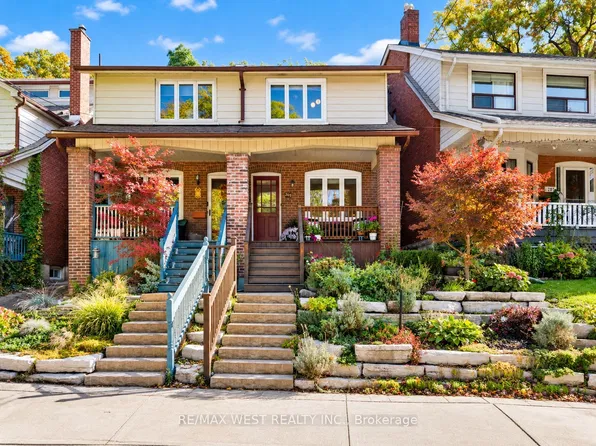 209 Clendenan Ave, Toronto, ON M6P 2W9