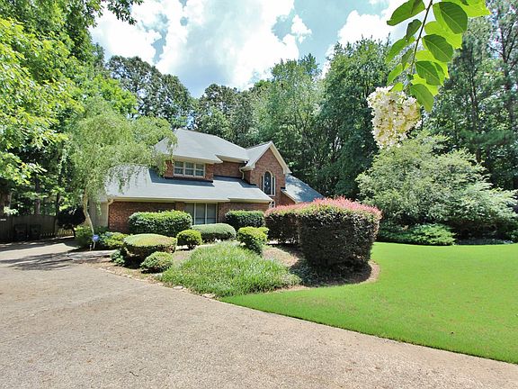 3rd image of 5190 Cameron Forest Pkwy