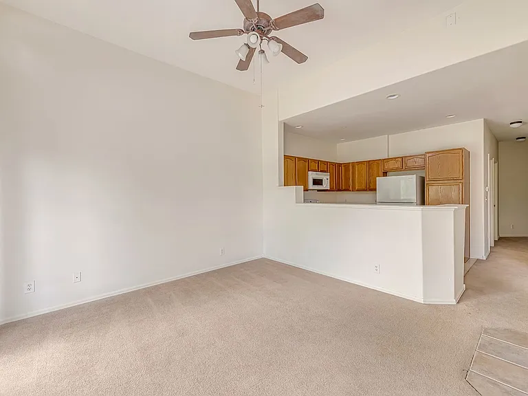 2485 Fountainhead Blvd #F-11 — Photo 6