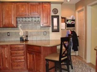 1955 Trinity Ln, Jackson, MI 49201