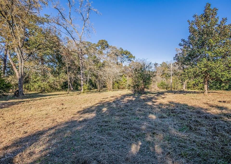 1st image of 15508 Hwy105 E