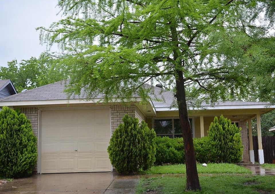 1st image of 9707 Stonewood Dr