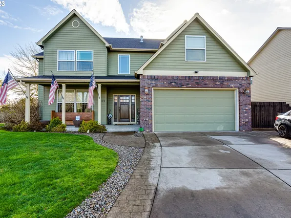 1180 Spruce St, Junction City, OR 97448