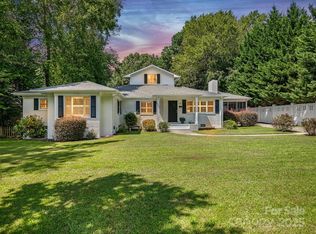 115 Heathwood Rd, Charlotte, NC 28211