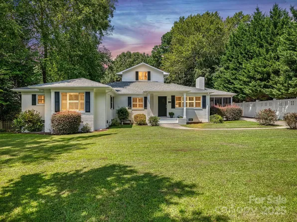 115 Heathwood Rd, Charlotte, NC 28211