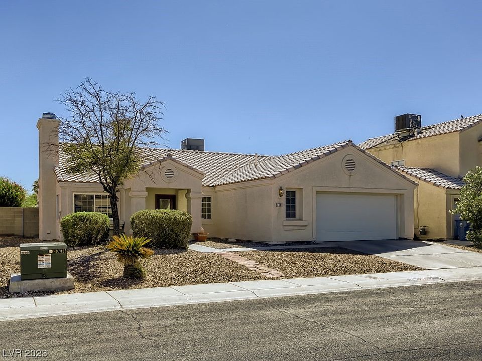 1st image of 4634 N Spruce Oak Dr