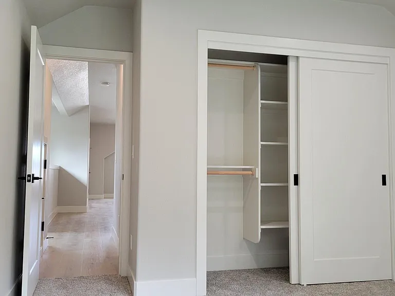 3498 SW Mayfield Ter — Photo 19