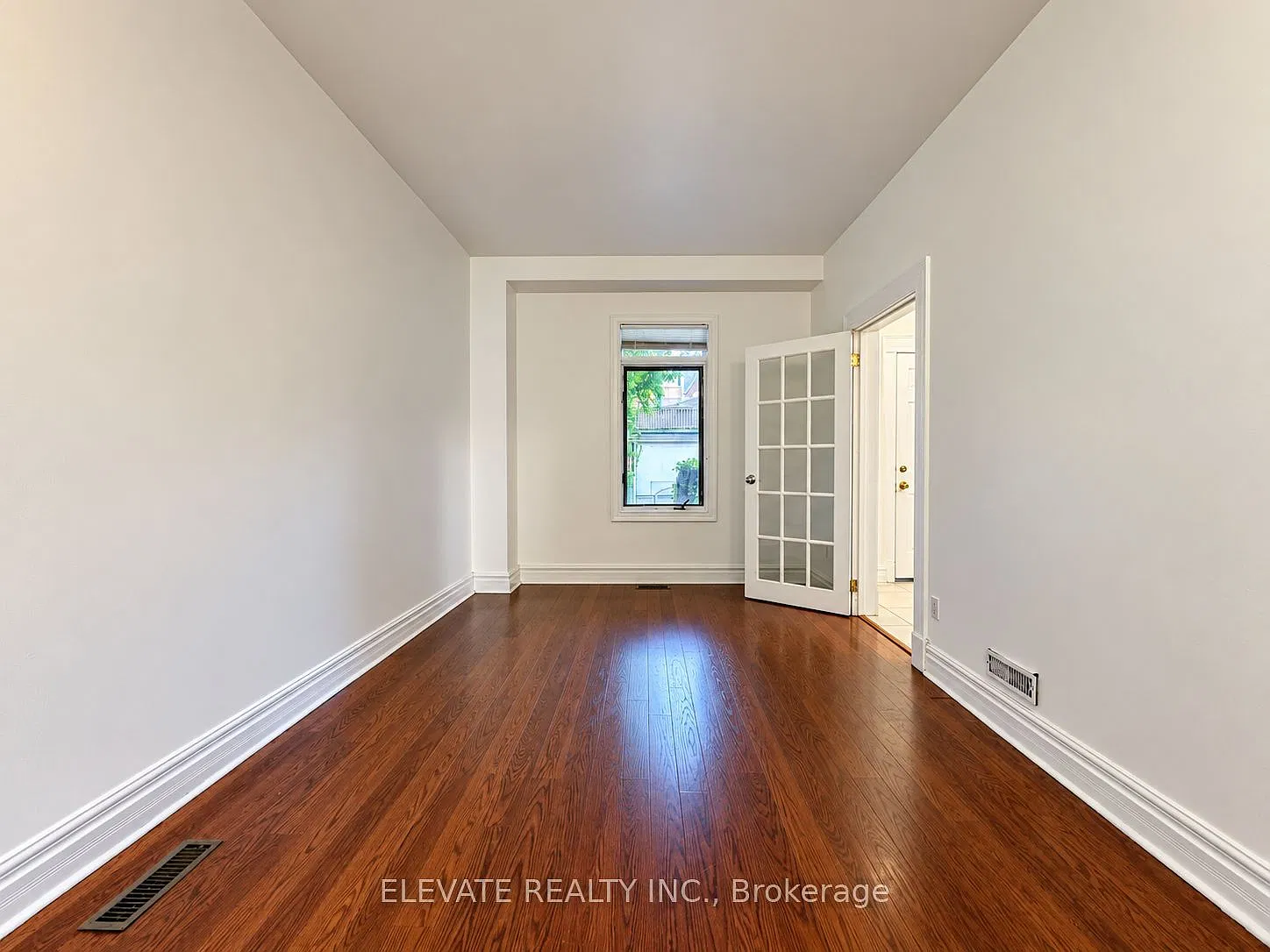 256 Keele St — Photo 4